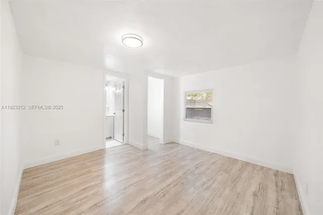 $3,550 | West Boulevard Heights, Pembroke Pines, FL 33024