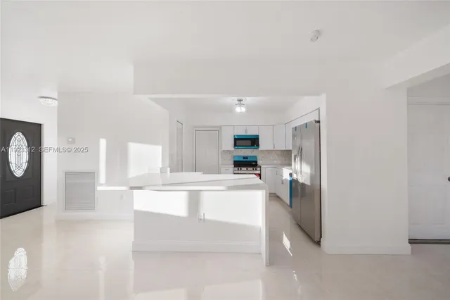 $3,550 | West Boulevard Heights, Pembroke Pines, FL 33024