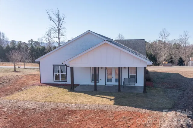 $560,000 | 4555 Bristol Drive, Morganton, NC 28655