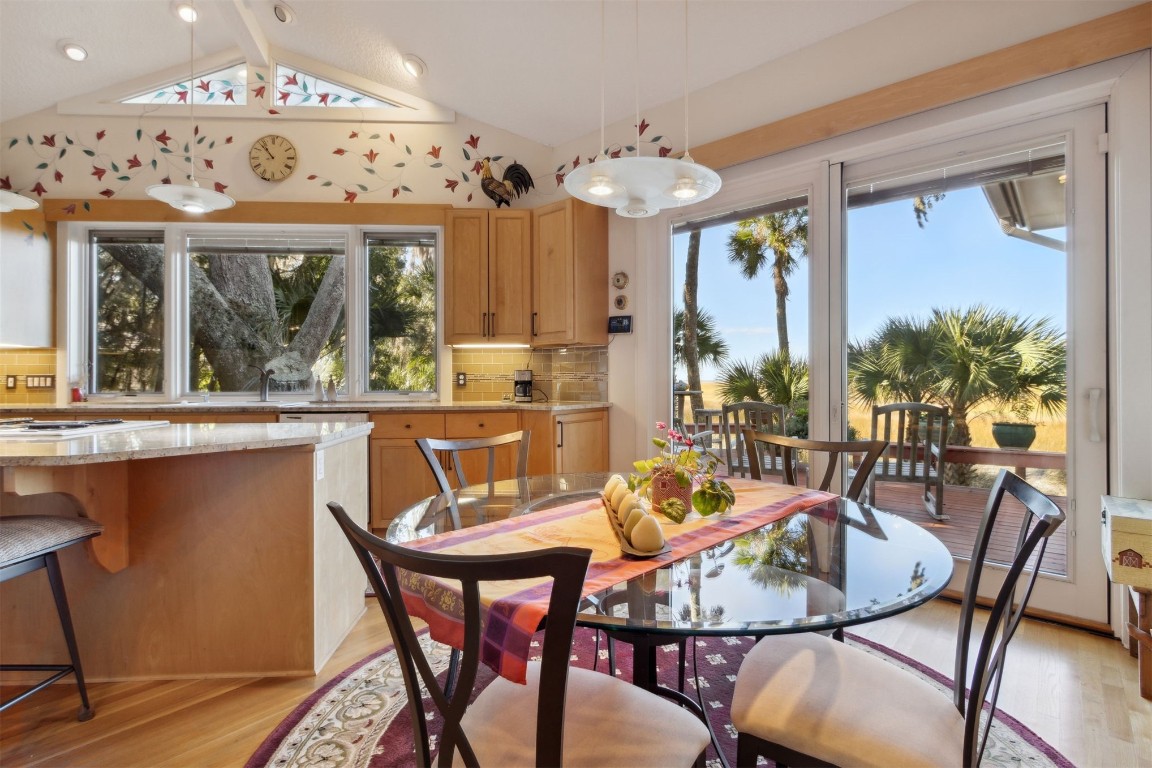 106 Sea Marsh Road Fernandina Beach, FL 32034 - Photo 18 of 42 Kitchen