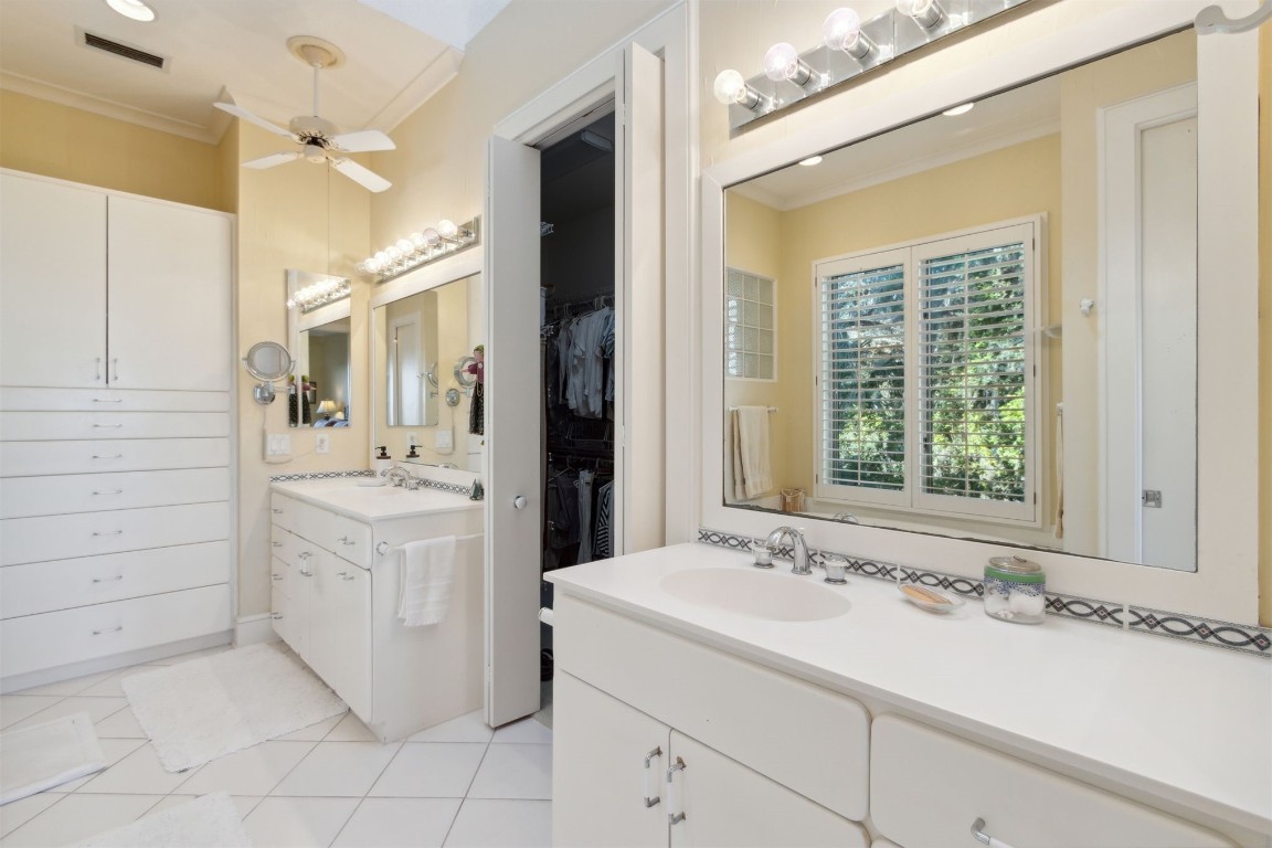 106 Sea Marsh Road Fernandina Beach, FL 32034 - Photo 25 of 42 Primary Bathroom