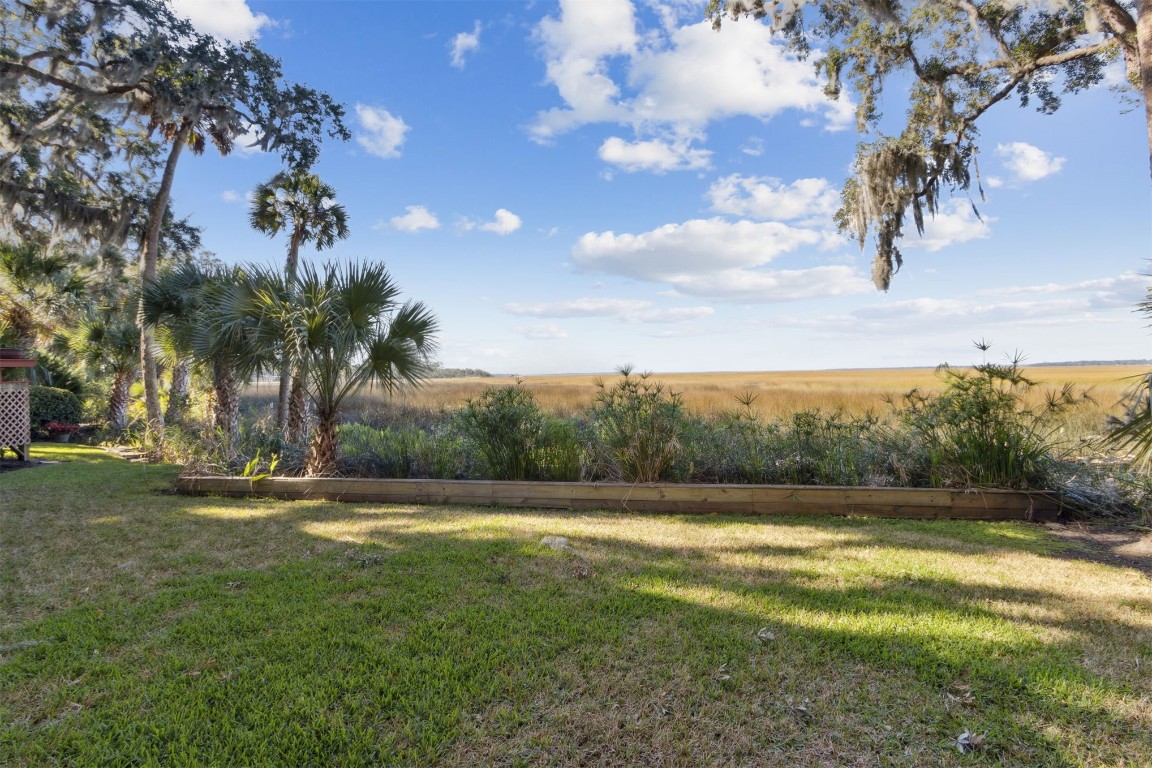 106 Sea Marsh Road Fernandina Beach, FL 32034 - Photo 4 of 42 Backyard to Marsh