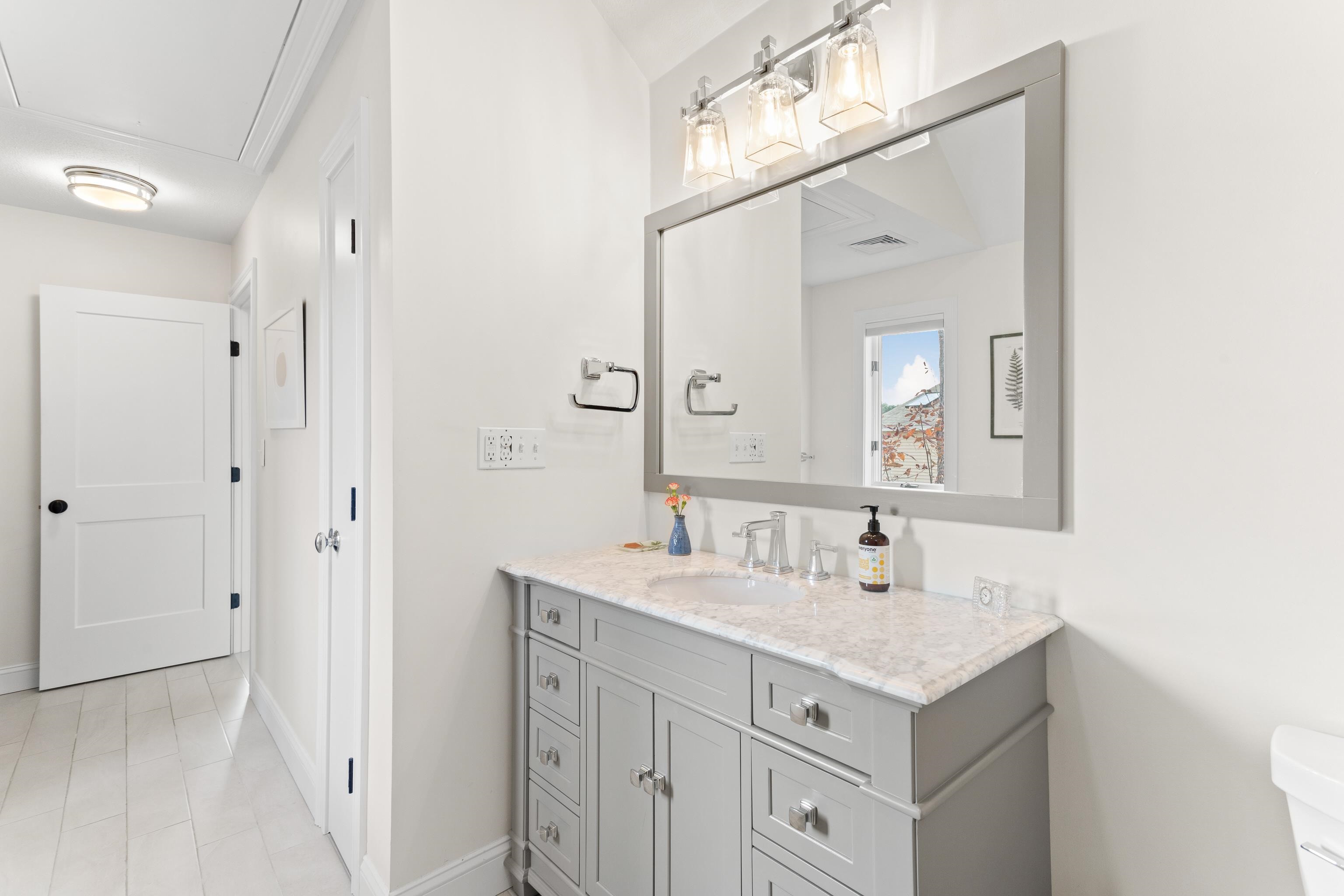 19 Rocky Ridge Road Windham, NH 03087 - Photo 33 of 53