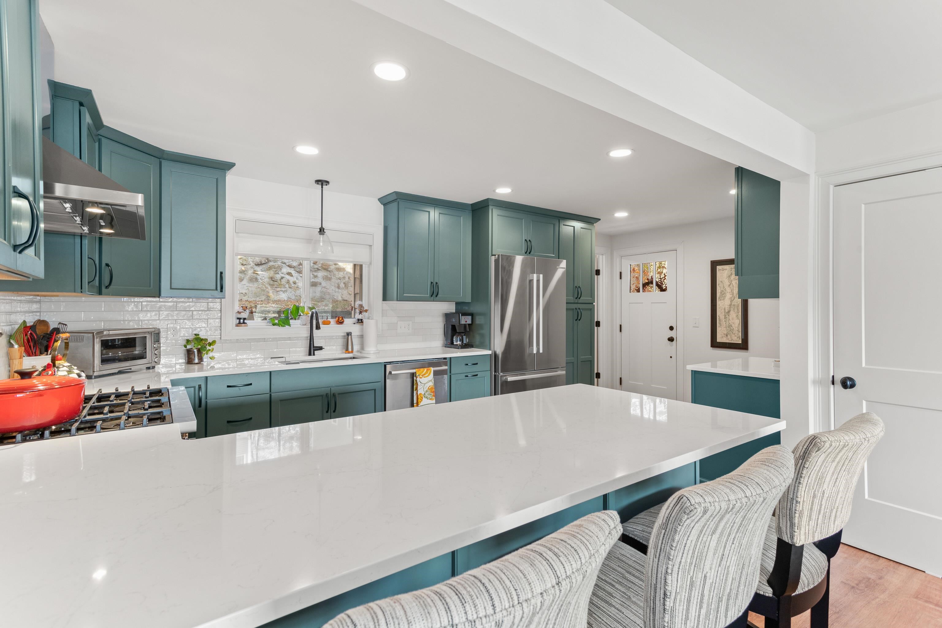 19 Rocky Ridge Road Windham, NH 03087 - Photo 10 of 53