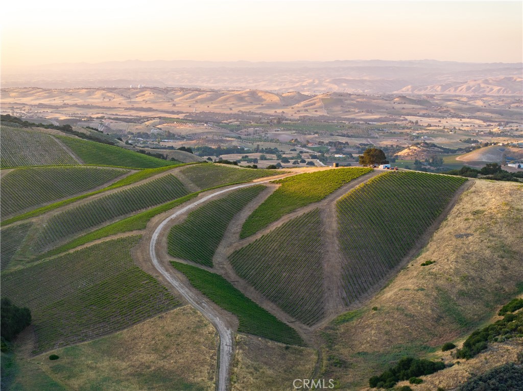 2762 Adelaida Road Paso Robles, CA 93446 - Photo 54 of 57 a view of a city