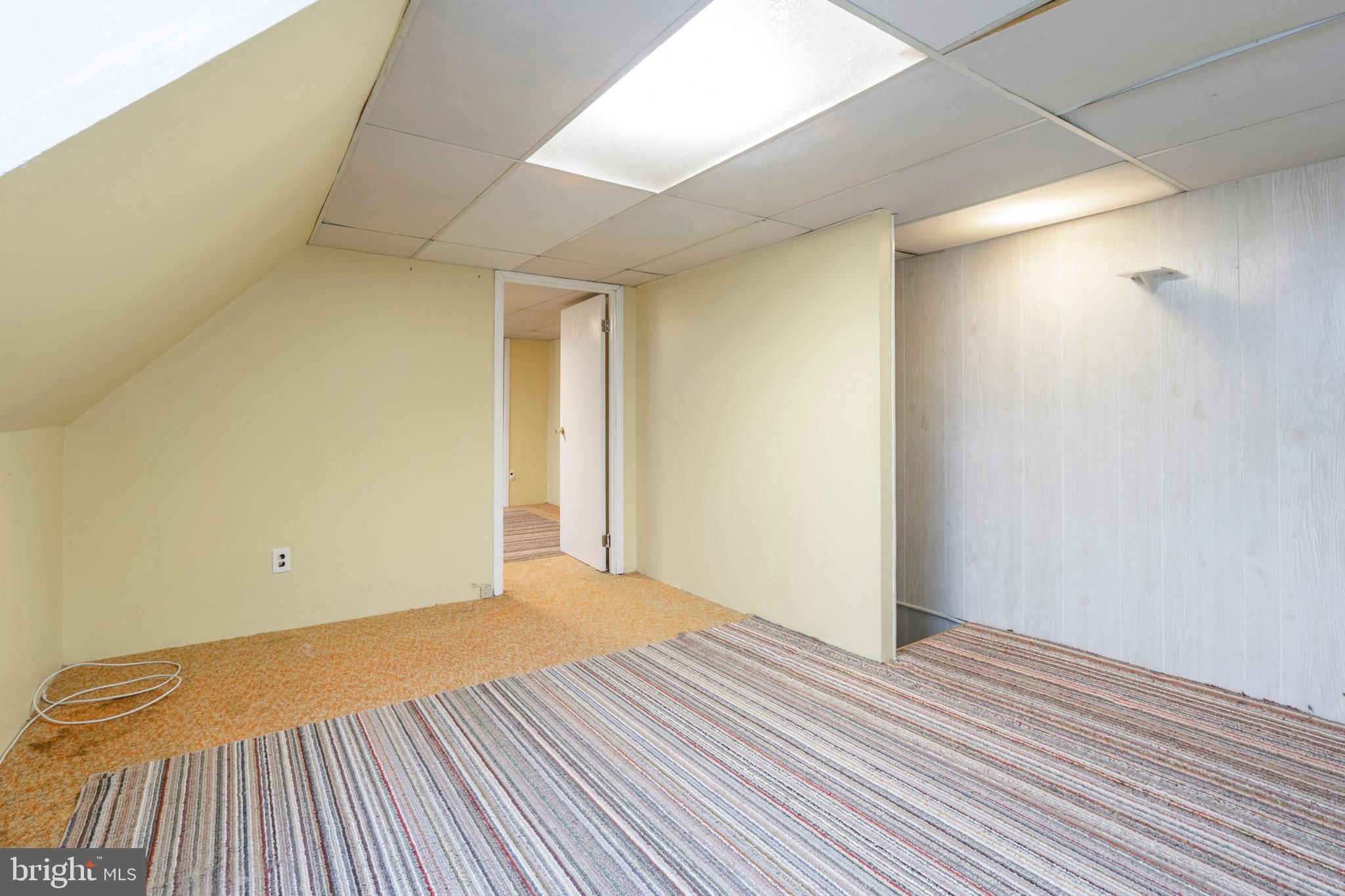 336 Ballymore Road Springfield, PA 19064 - Photo 25 of 36 Finished Third Floor
