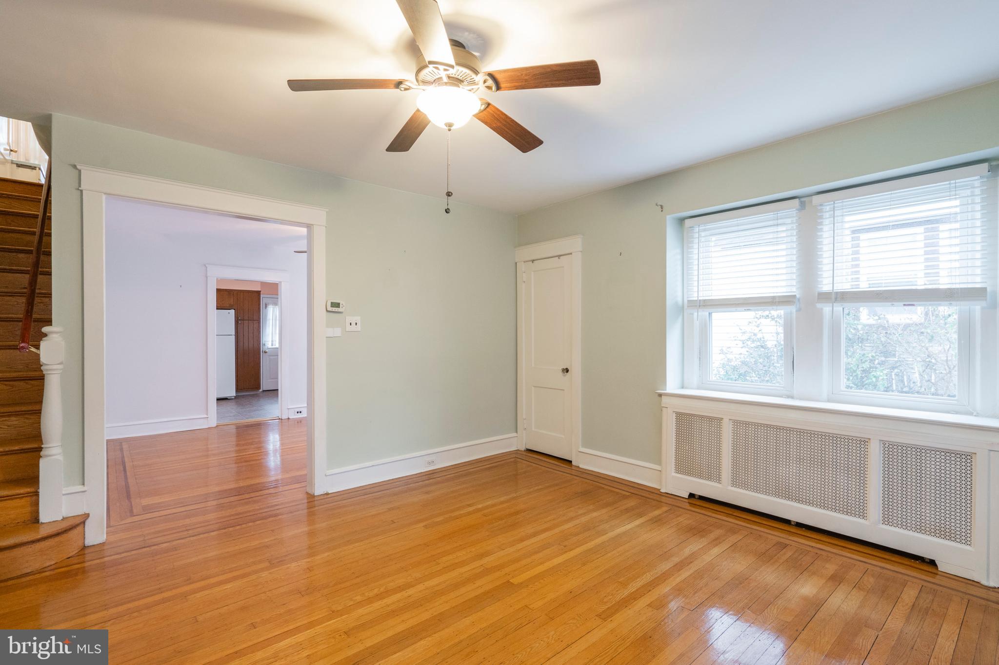 336 Ballymore Road Springfield, PA 19064 - Photo 8 of 36 Living Room