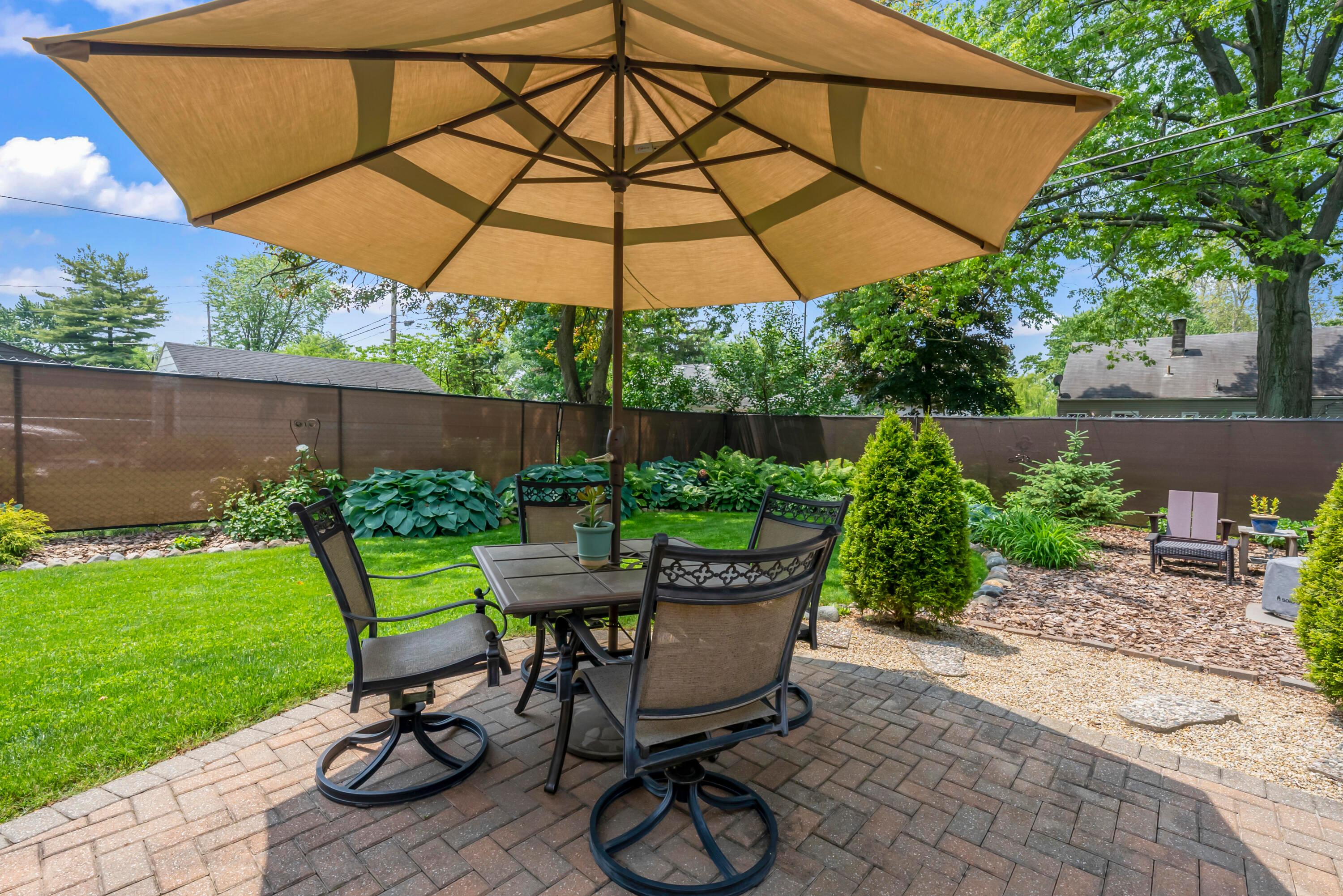 107 North Chesterfield Road Columbus, OH 43209 - Photo 29 of 34 DSC06372