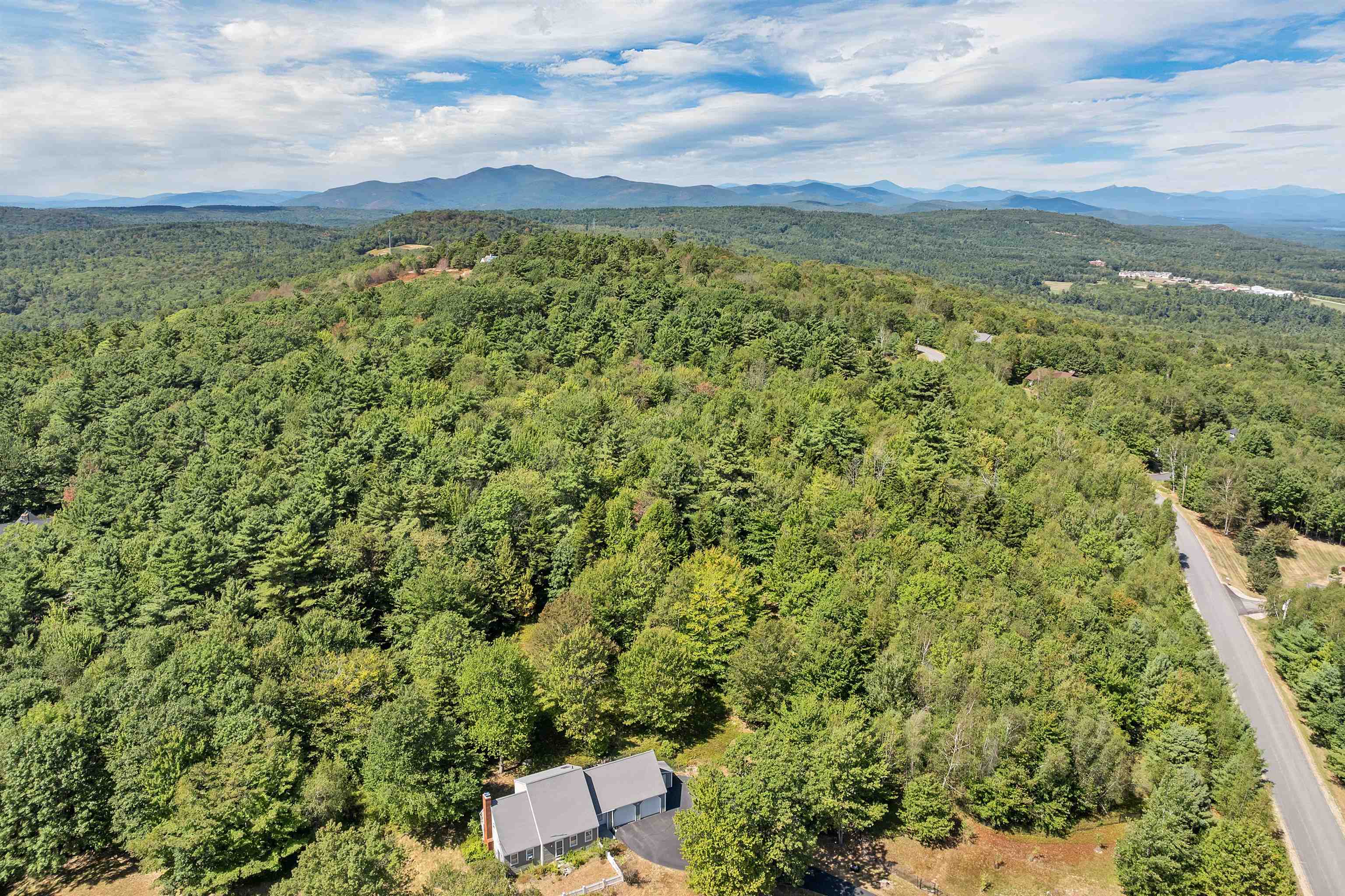 25 Upper Trask Mountain Road, Unit 6 Wolfeboro, NH 03894 - Photo 8 of 27 Gallery Image 8