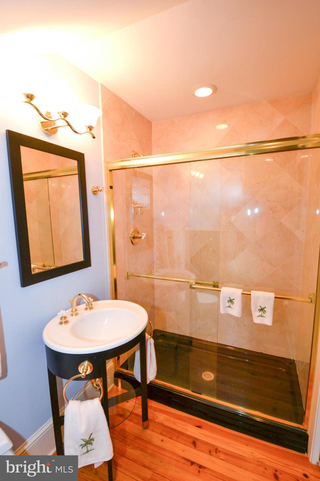 4999 West Chalk Point Road West River, MD 20778 - Photo 19 of 30 Bath