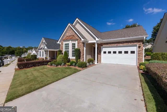 $349,900 | 5 Hampshire Lane, Newnan, GA 30265