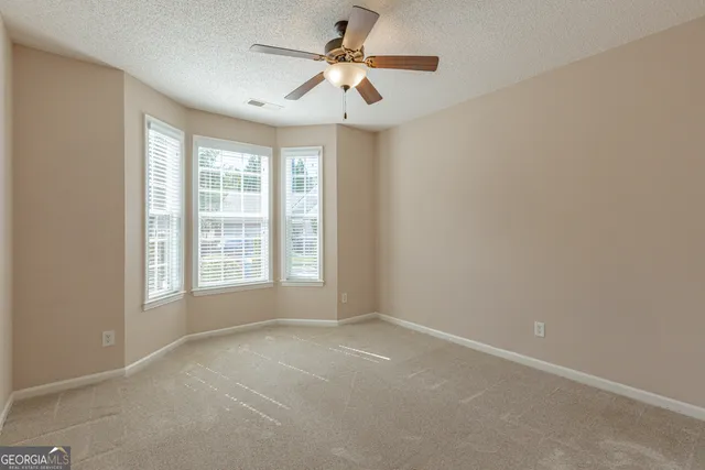 $349,900 | 5 Hampshire Lane, Newnan, GA 30265