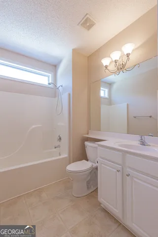 $349,900 | 5 Hampshire Lane, Newnan, GA 30265