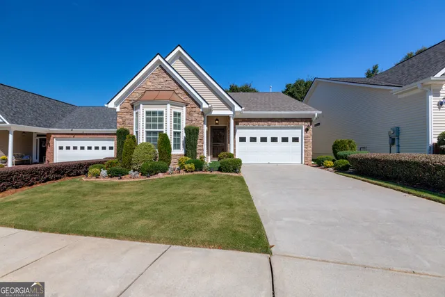 $349,900 | 5 Hampshire Lane, Newnan, GA 30265