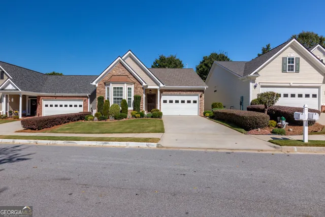 $349,900 | 5 Hampshire Lane, Newnan, GA 30265