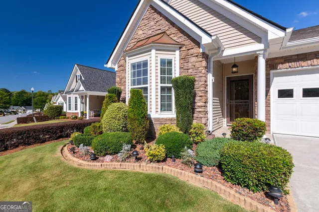 $349,900 | 5 Hampshire Lane, Newnan, GA 30265