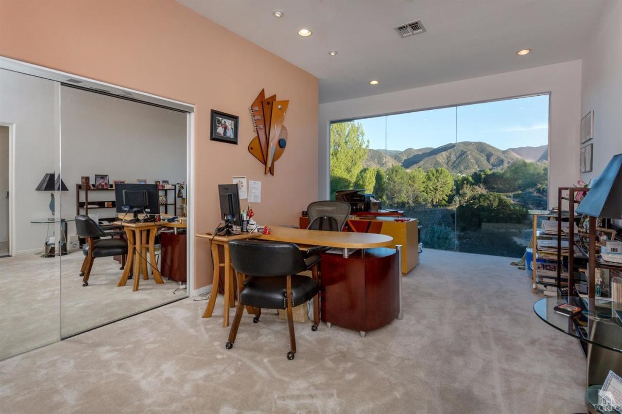 27502 Trail Ridge Road Canyon Country, CA 91387 - Photo 29 of 70 Additional Photo