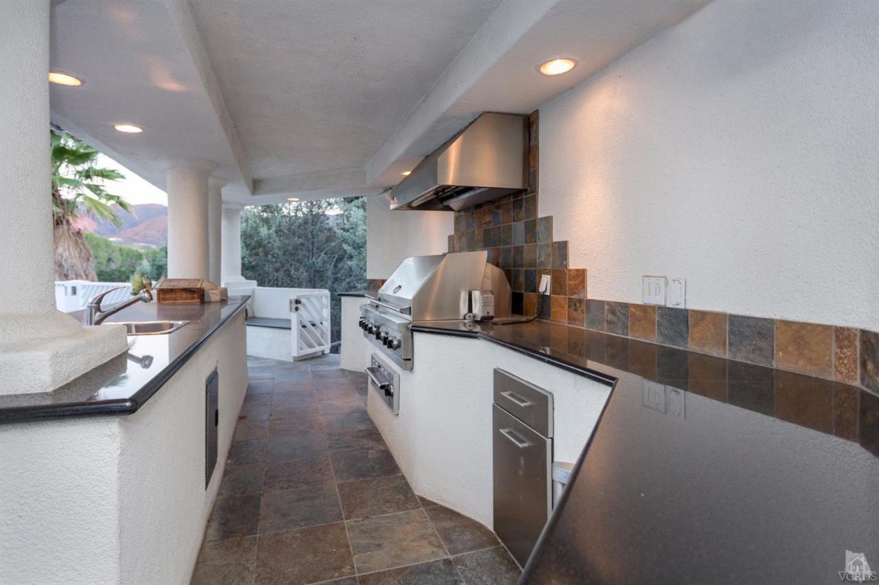 27502 Trail Ridge Road Canyon Country, CA 91387 - Photo 53 of 70 Additional Photo