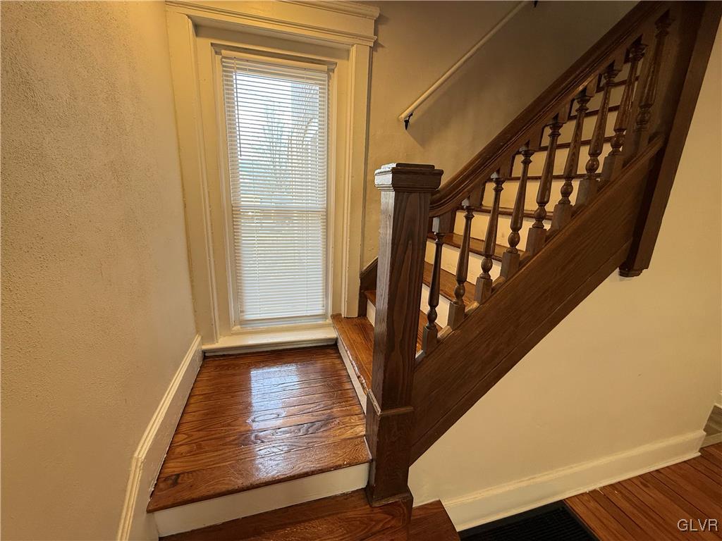 32 Easton Road Nazareth, PA 18064 - Photo 25 of 47 a view of an entryway