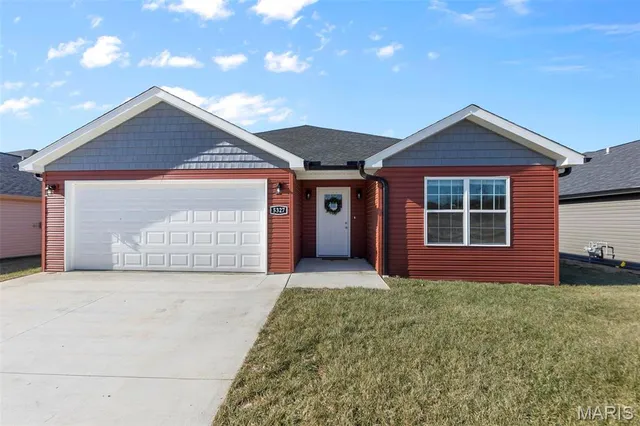 $389,900 | 5327 Pinedale Drive, Jackson, MO 63755