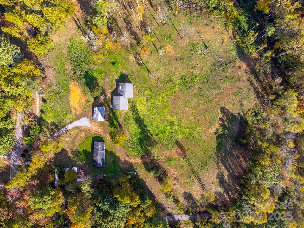 8125 Ellijay Road Franklin, NC 28734 - Photo 30 of 35