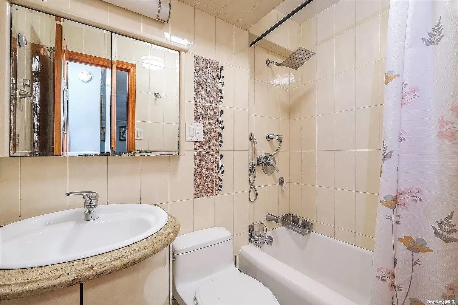 9805 63rd Drive, Unit 5E Queens, NY 11374 - Photo 5 of 9