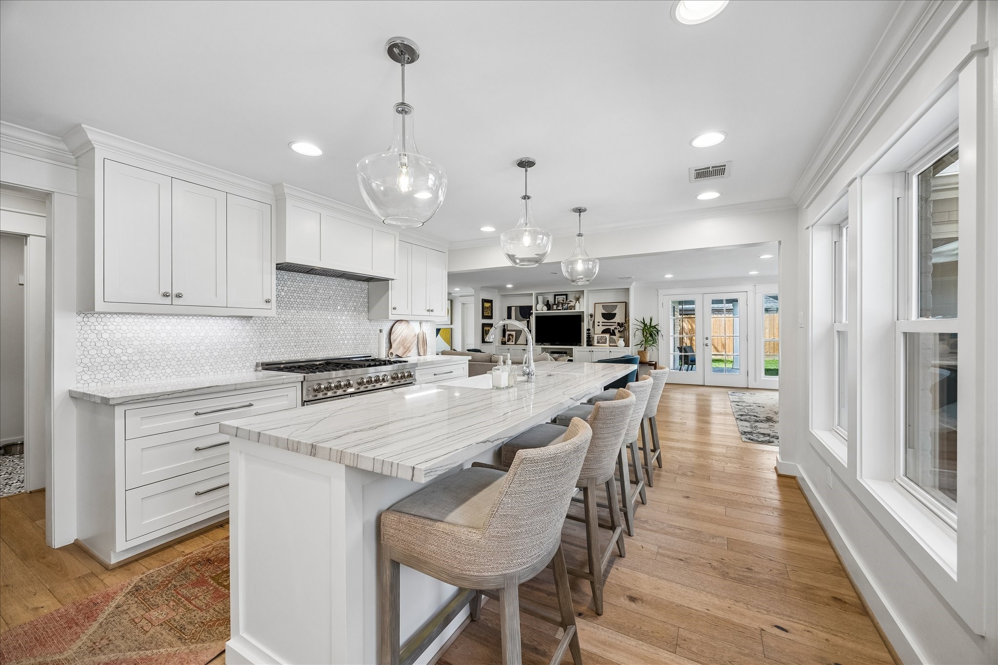 559 Rancho Bauer Drive Houston, TX 77079 - Photo 13 of 34 Gallery Image 13