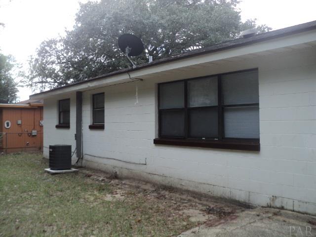 4500 East Montclair Road Pensacola, FL 32505 - Photo 4 of 9 Gallery Image 4