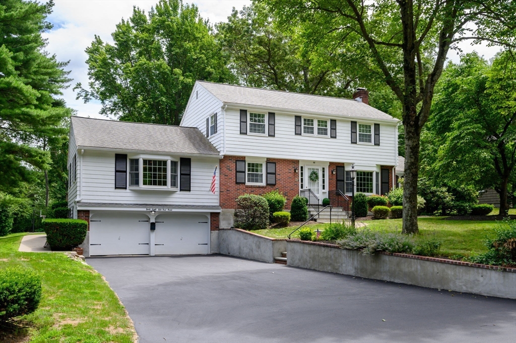 68 Old Post Road Walpole, MA 02032 - Photo 2 of 39