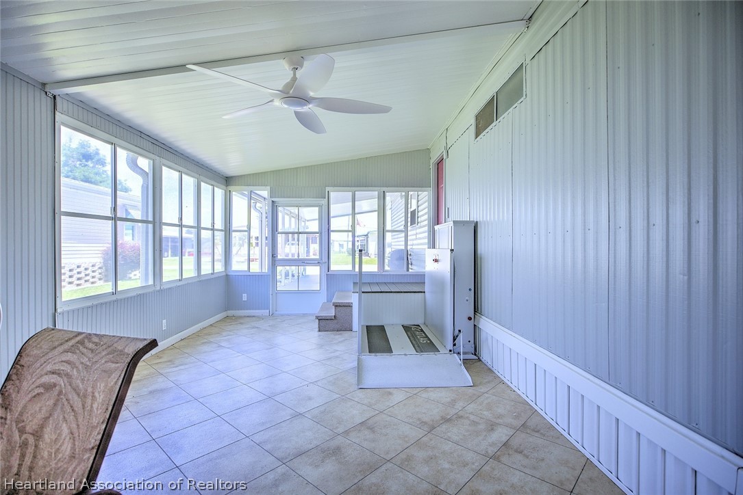 1532 Caribbean Road Sebring, FL 33870 - Photo 27 of 37