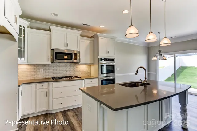 $444,000 | 2042 Mantle Rdg Drive, Indian Trail, NC 28079