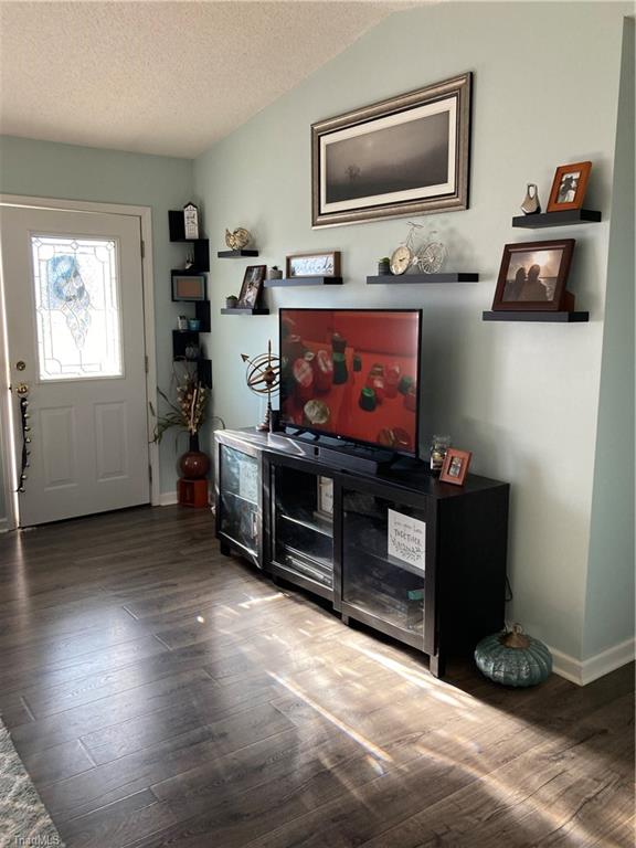610 Gene Hege Road Lexington, NC 27295 - Photo 6 of 39 Gallery Image 6