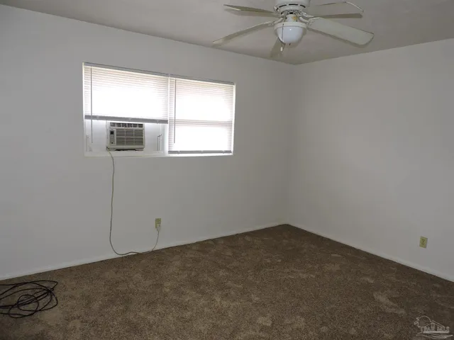 $975 | 1010 Pennsylvania Drive, Pensacola, FL 32506