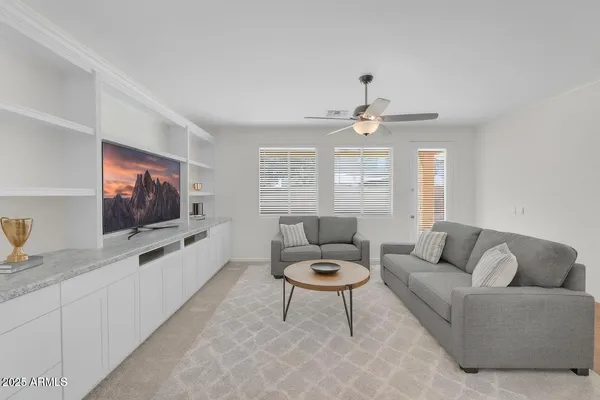 $599,999 | 2975 East Andre Avenue, Gilbert, AZ 85298