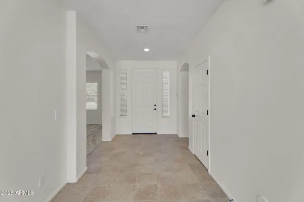 $599,999 | 2975 East Andre Avenue, Gilbert, AZ 85298