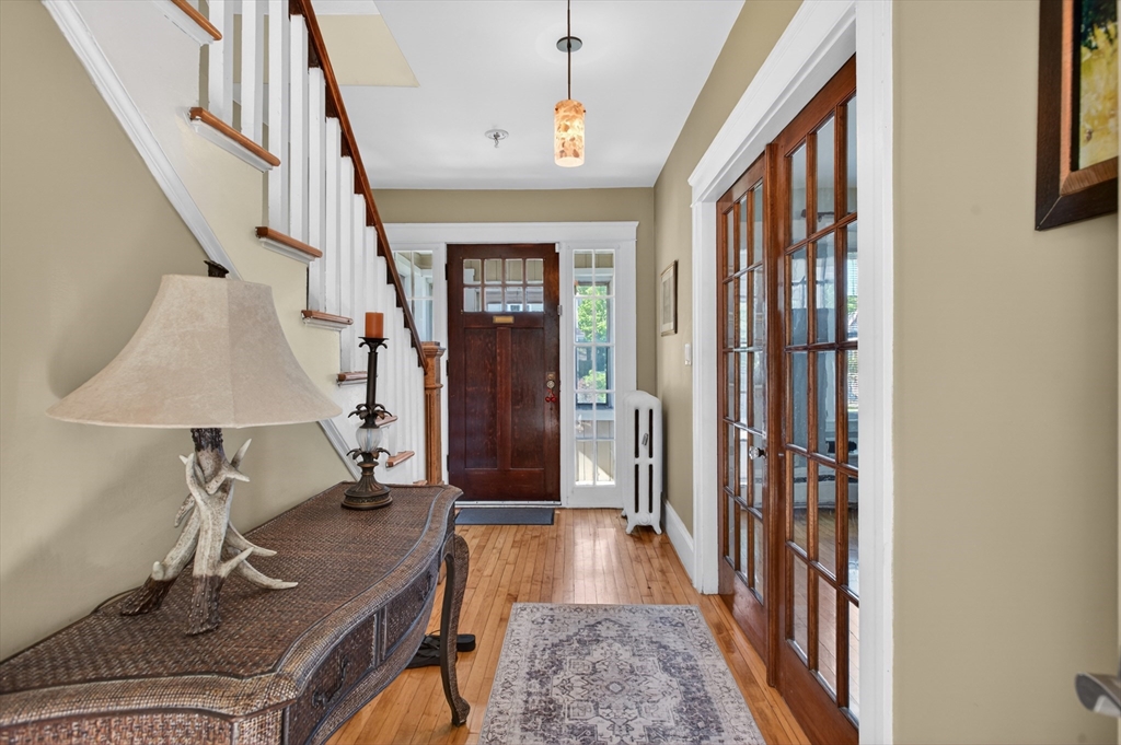 962 Pleasant Street Worcester, MA 01602 - Photo 13 of 32