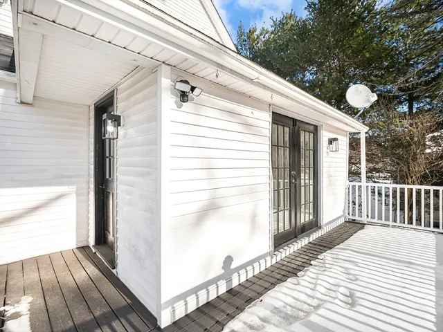 $539,000 | 224 Pelham Street, Methuen, MA 01844