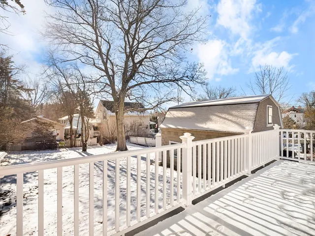 $539,000 | 224 Pelham Street, Methuen, MA 01844