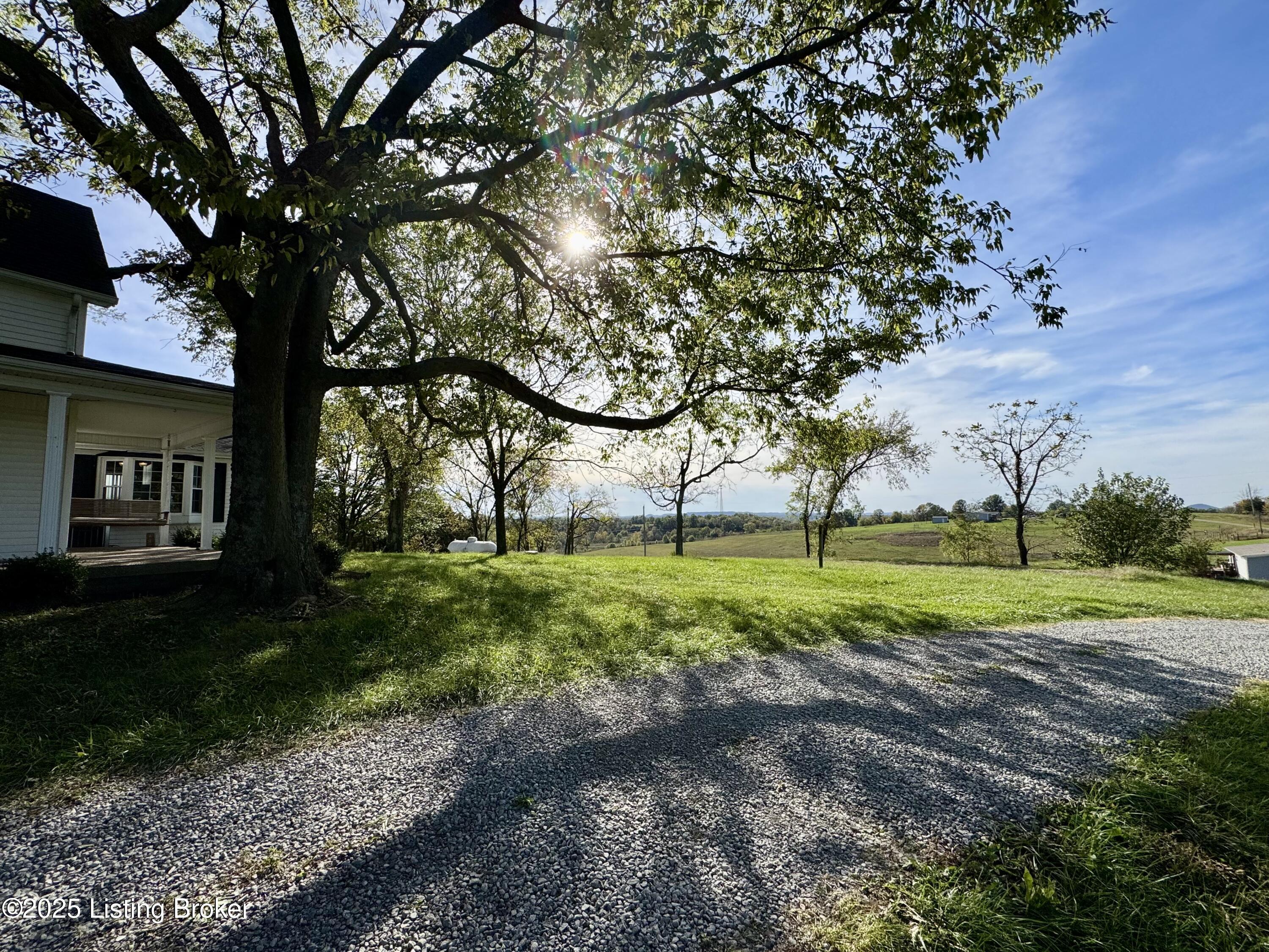 2287 Old Elizabethtown Road Springfield, KY 40069 - Photo 42 of 55 IMG_6586