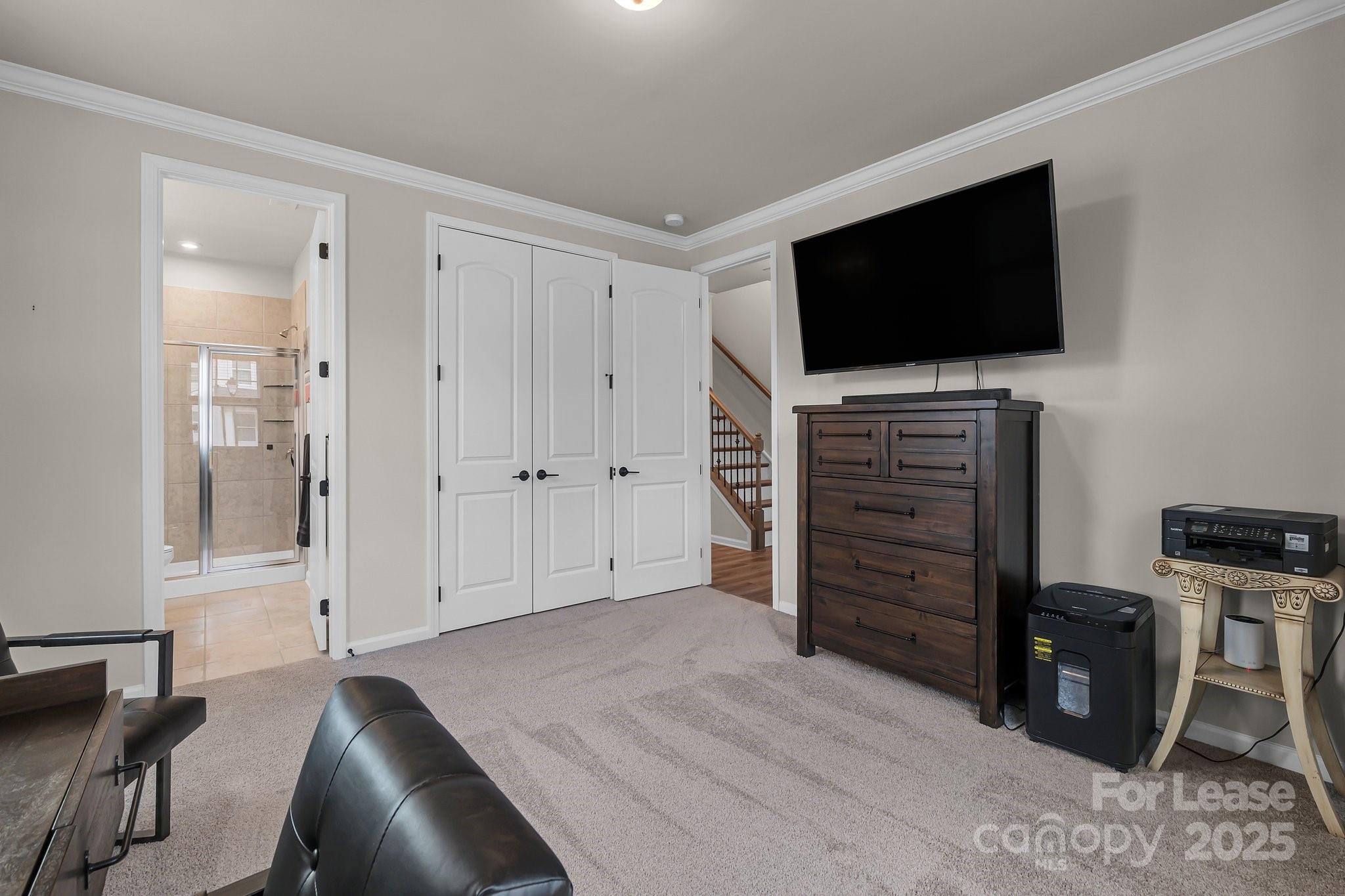 16764 Summers Walk Boulevard Davidson, NC 28036 - Photo 3 of 26 a view of livingroom with furniture