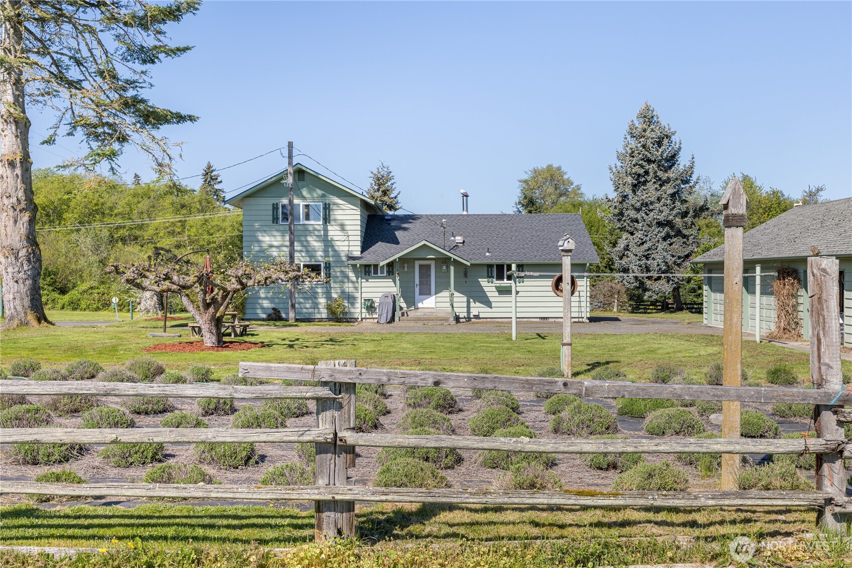 31 Brueckner Road Sequim, WA 98382 - Photo 2 of 40