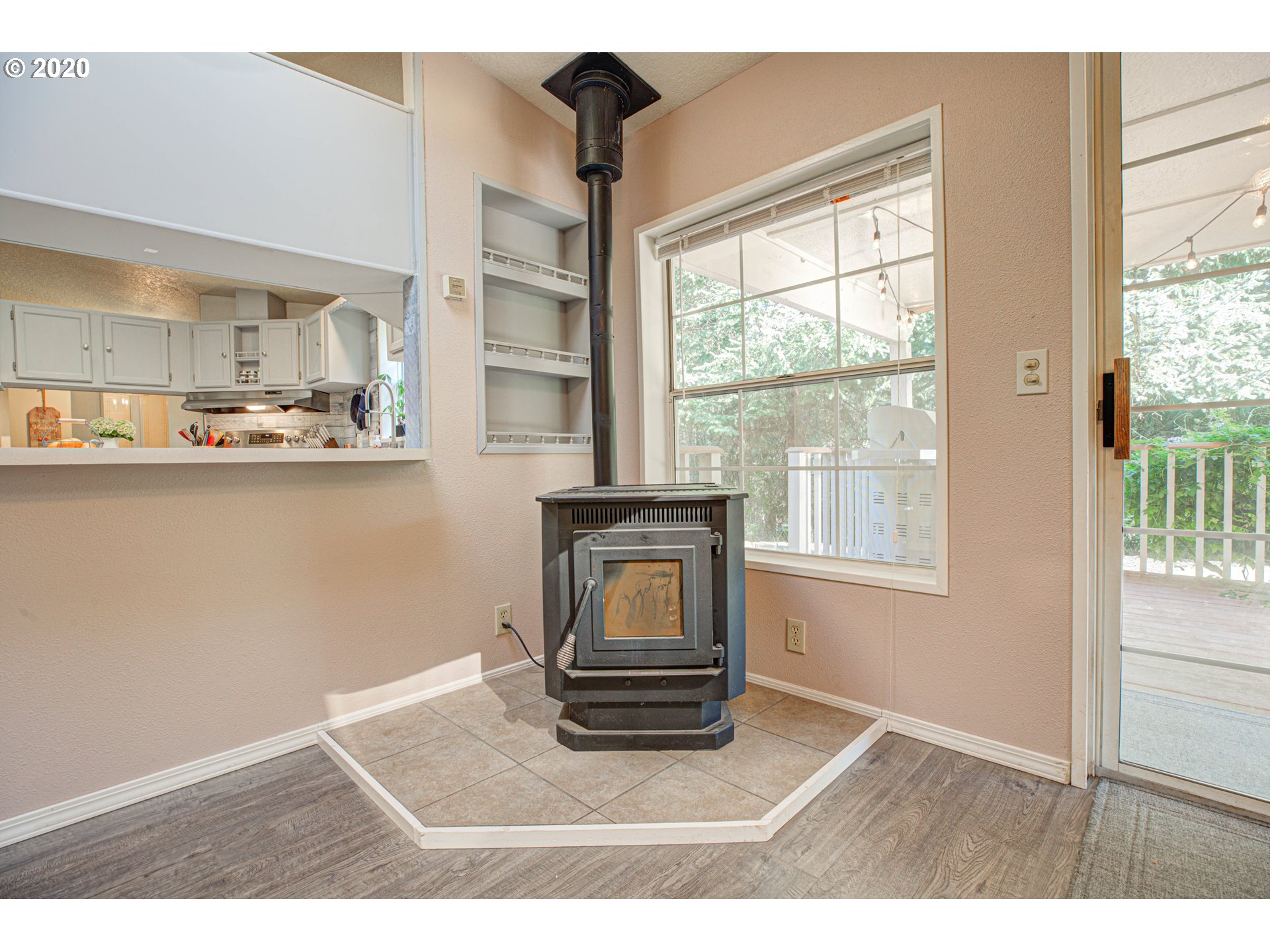 17271 South Outlook Road Oregon City, OR 97045 - Photo 11 of 32