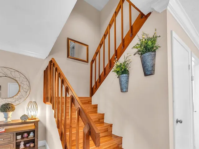 a view of entryway and hall