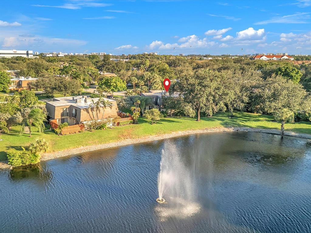 2947 Southwest 22nd Circle, Unit 28D Delray Beach, FL 33445 - Photo 28 of 32 a view of a city