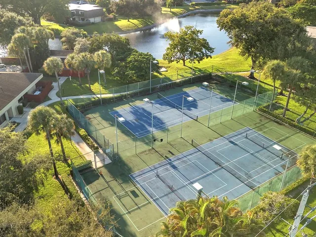 $299,000 | 2947 Southwest 22nd Circle, Unit 28D, Delray Beach, FL 33445