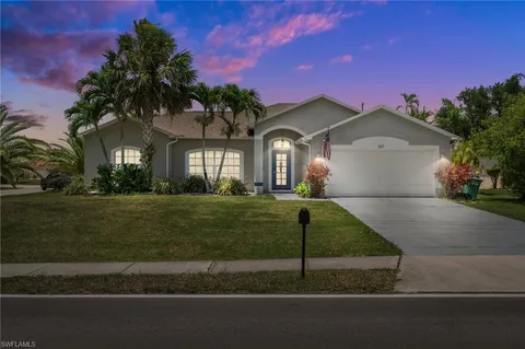 $488,000 | 2017 Cape Coral Parkway West, Cape Coral, FL 33914
