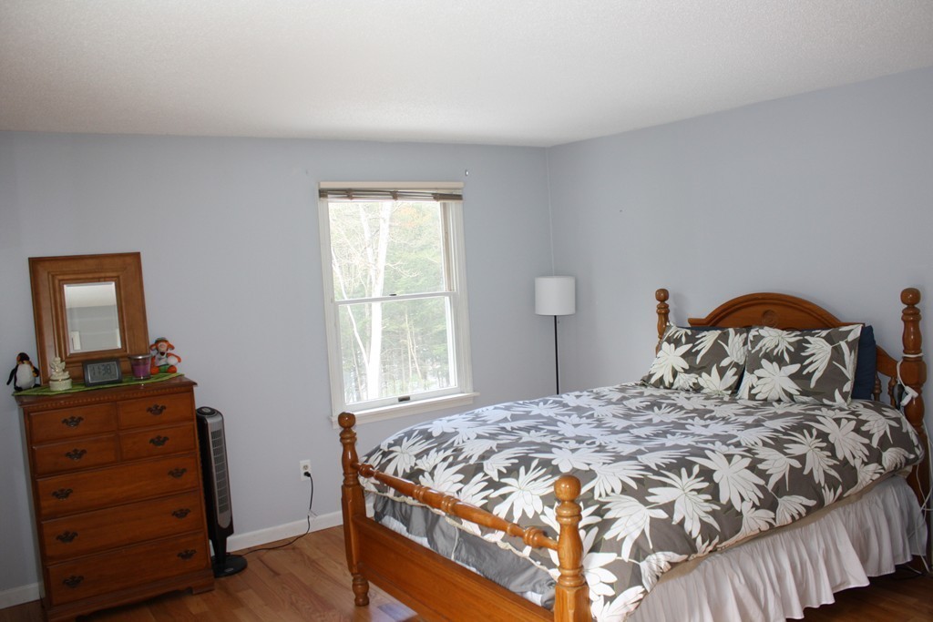 410 Long Plain Road Leverett, MA 01054 - Photo 9 of 17 Gallery Image 9