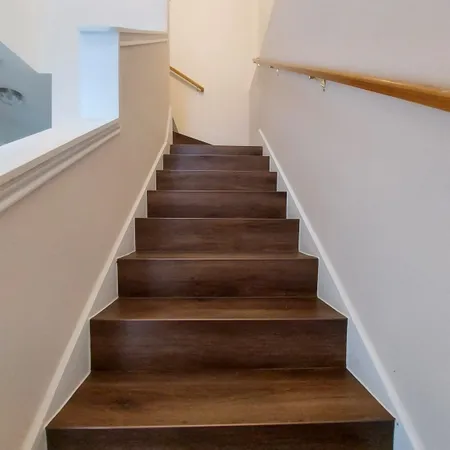 a view of entryway