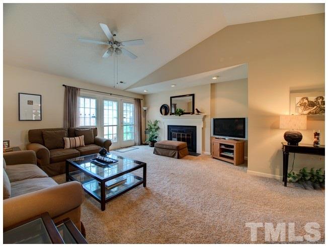 2705 Cottage Circle Raleigh, NC 27613 - Photo 3 of 14