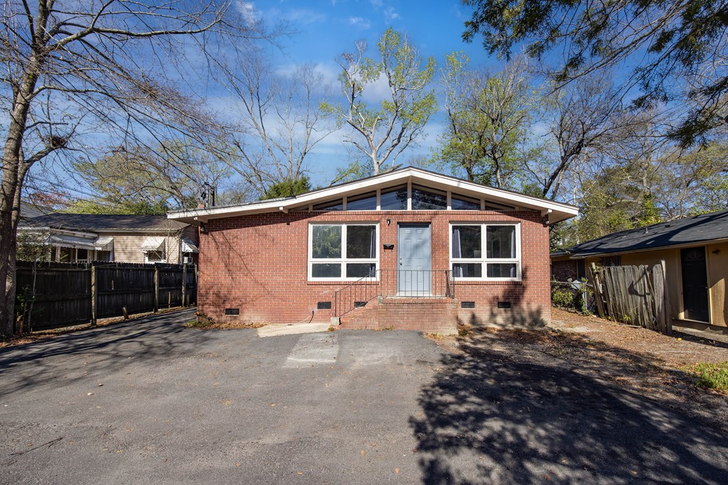3209 Cherokee Avenue Columbus, GA 31906 - Photo 2 of 27